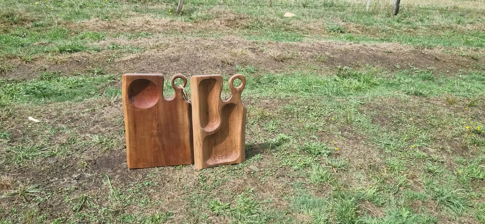 Tabla de cortar artesanal en madera nativa